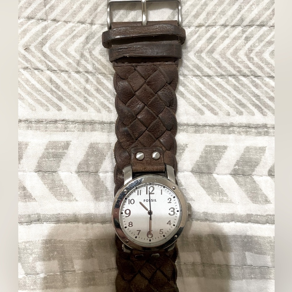 Fossil Watch - Picture 2 of 7